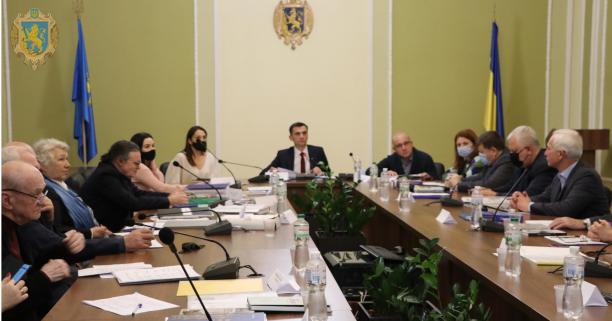 Майже 50 номінантів зможуть поборотися за Обласну премію 2021 року в галузі культури, літератури, мистецтва, журналістики та архітектури