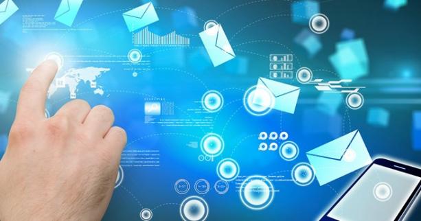 Мінцифри: За рік 60% українців скористалися електронними послугами