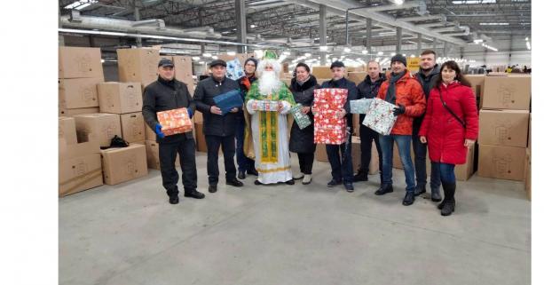 «Різдвяний конвой»: дітям Львівщини передали святкові дарунки