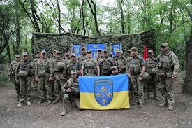 Захисника з Яворівського району нагородили відзнакою «За сумлінну службу»