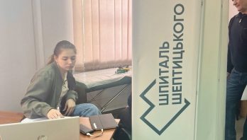 Проєкт «Мобільні клініки»: у Яворові мешканці району отримали безкоштовно консультації лікарів