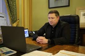 Атака на область, зустріч з командирами бригад, передача електроскутерів лікарням: яким був тиждень на Львівщині