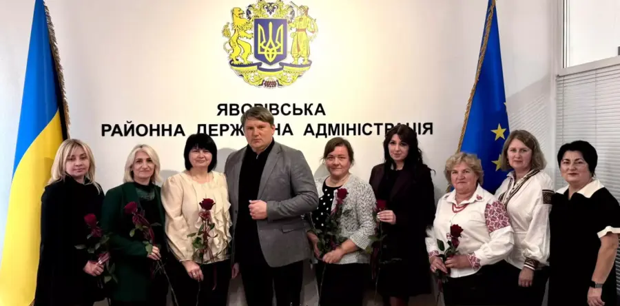 На Яворівщині напередодні Дня бібліотек відзначили працівників бібліотечної сфери