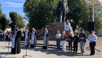 На Яворівщині діти молилися за мир та єдність
