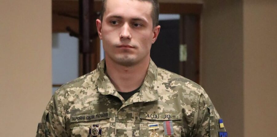 Назару Кур’яну з Новояворівська вручили нагрудний знак «За незламність»