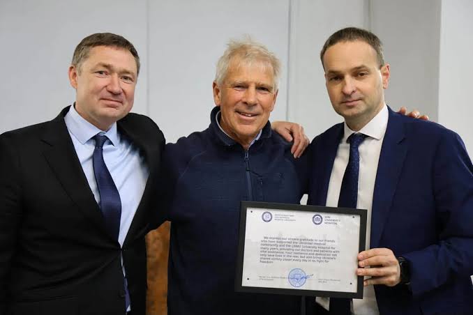 Університетська лікарня ЛНМУ імені Короля Данила отримала сучасне ендоскопічне обладнання від британських благодійників